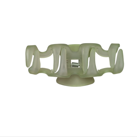 🍁 3/$15 Boutique Pastel Squiggle Hair Clip - Picture 4 of 5